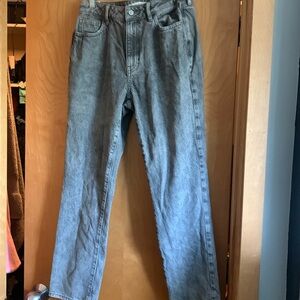 PacSun gray denim size 27 used and in excellent condition